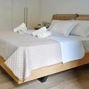  Apartment Urbanity - The Cretan Urban Experience